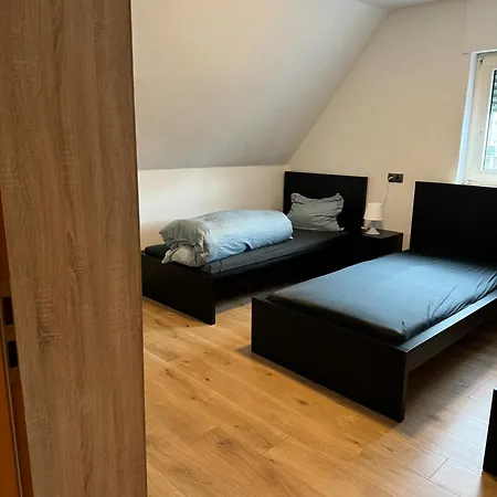 Schoene Mit Tv, Wlan Und Kueche - Anna Apartment